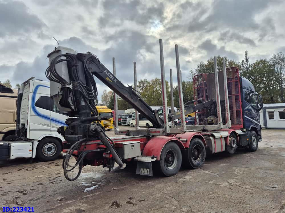 VOLVO FH16 750HP 8x4 + KESLA CRANE - Miškovežis: foto 5 VOLVO FH16 750HP 8x4 + KESLA CRANE - Miškovežis: foto 5