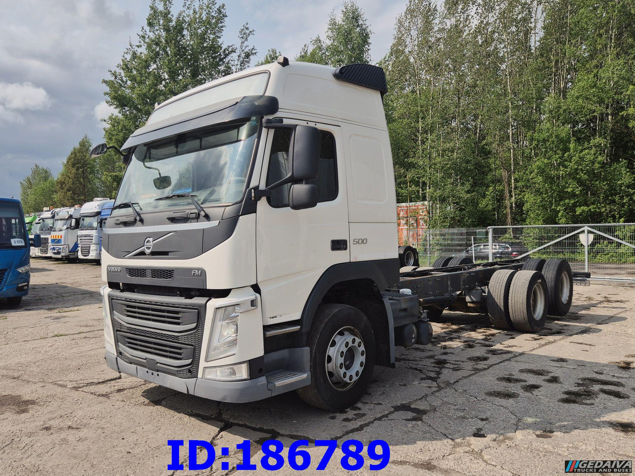 VOLVO FM13 500HP 6x2 - Važiuoklės sunkvežimis: foto 1 VOLVO FM13 500HP 6x2 - Važiuoklės sunkvežimis: foto 1