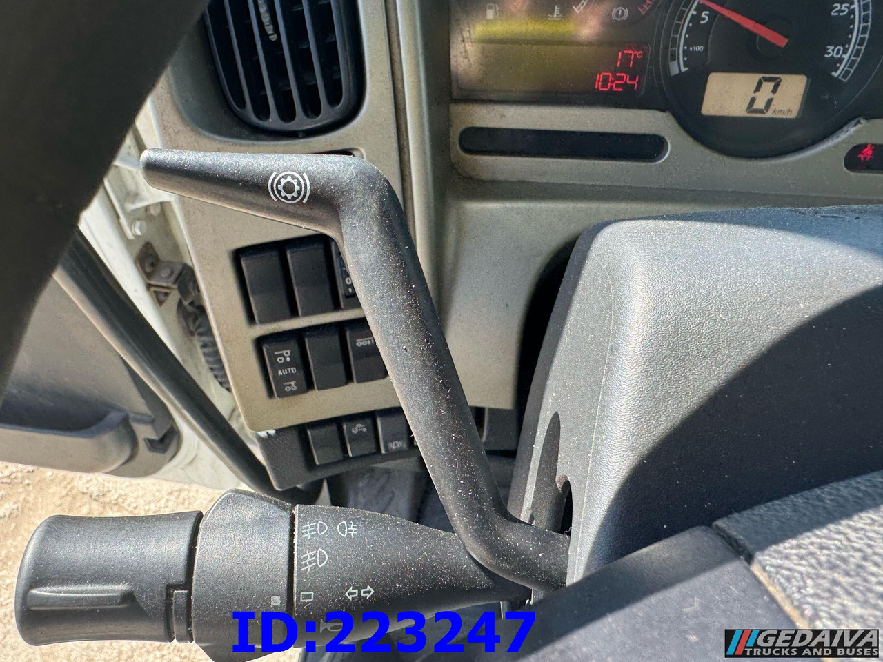 Vilkikas RENAULT Premium 6x2 460 EEV Euro5: foto 14