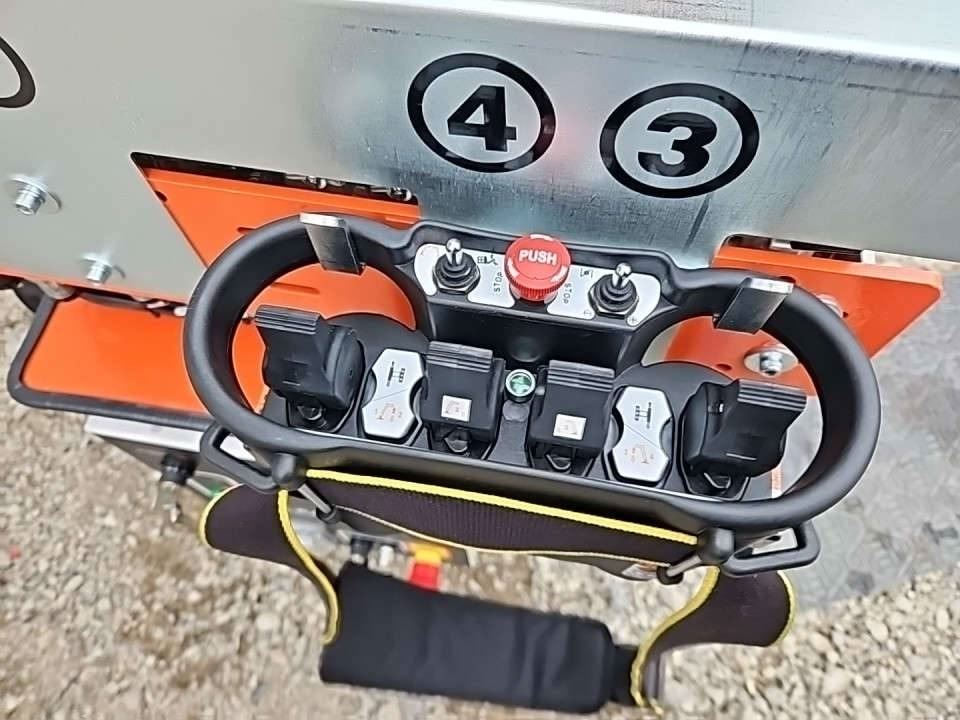 EasyLift R180 - Alkūninis keltuvas, Vikšrinis keltuvas: foto 3 EasyLift R180 - Alkūninis keltuvas, Vikšrinis keltuvas: foto 3
