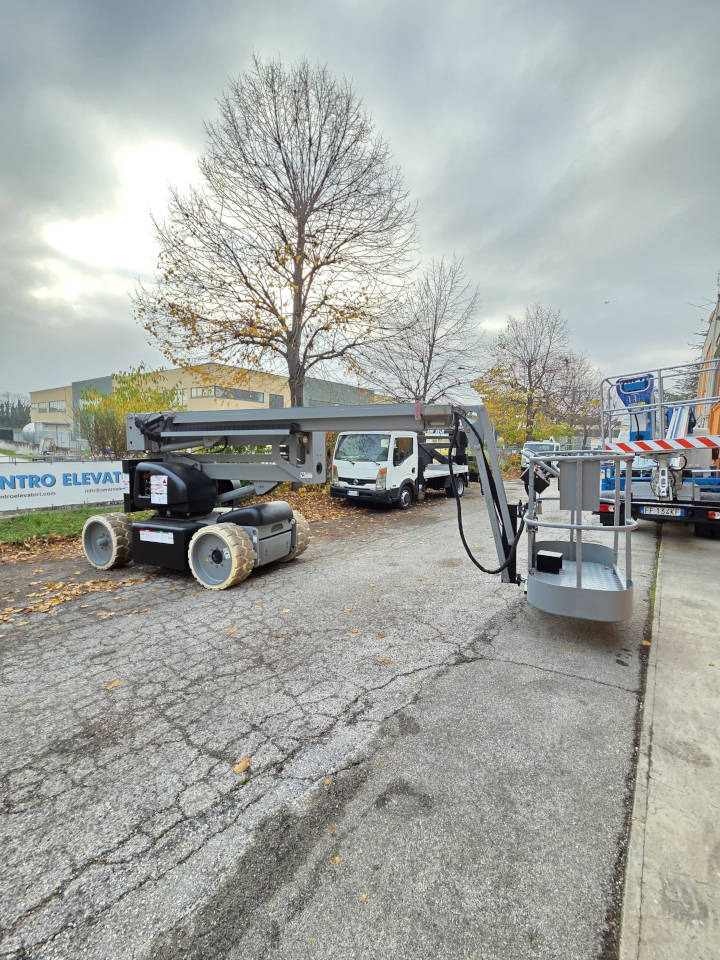 Alkūninis keltuvas NIFTYLIFT HR 15 HDE: foto 10