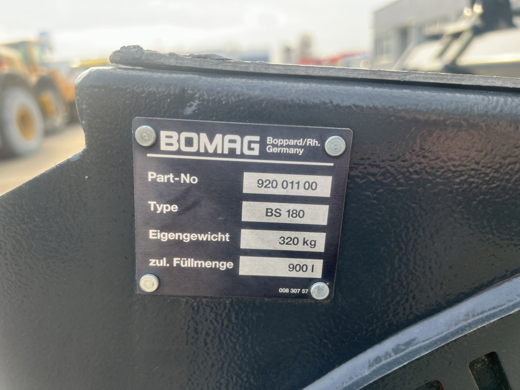 Bomag BS 180 (111520) - Asfalto volus: foto 5 Bomag BS 180 (111520) - Asfalto volus: foto 5
