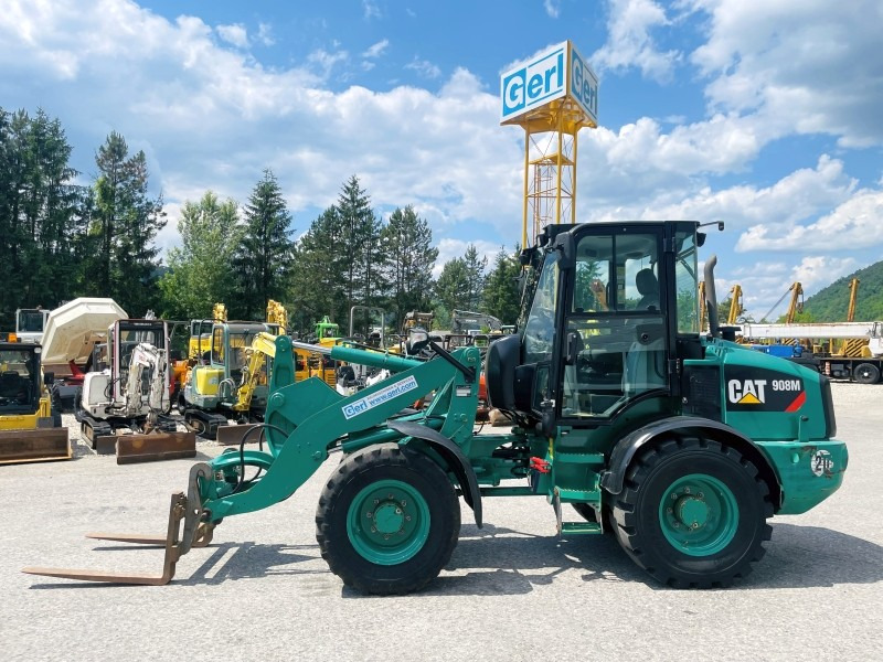 Caterpillar 908M (3637) - Ratinis krautuvas: foto 1 Caterpillar 908M (3637) - Ratinis krautuvas: foto 1