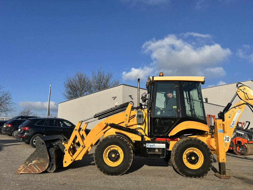 JCB 2 CX-S (111417) - Ekskavatorius-krautuvas: foto 2 JCB 2 CX-S (111417) - Ekskavatorius-krautuvas: foto 2