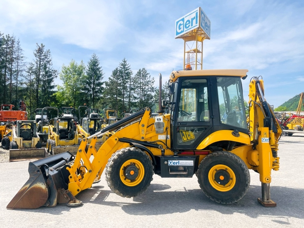JCB 2CX SM 4WS (4003) - Ekskavatorius-krautuvas: foto 1 JCB 2CX SM 4WS (4003) - Ekskavatorius-krautuvas: foto 1