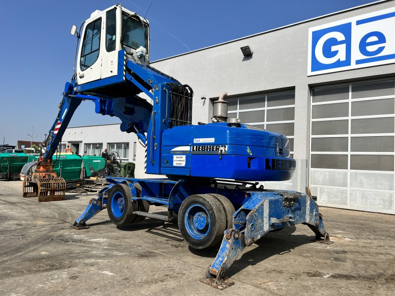 Liebherr A 316 Litronic (110986) - Ekskavatorius su ilga strėle: foto 4 Liebherr A 316 Litronic (110986) - Ekskavatorius su ilga strėle: foto 4