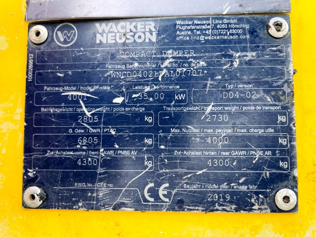 Neuson 4001 (4075) - Mini savivartis: foto 3 Neuson 4001 (4075) - Mini savivartis: foto 3