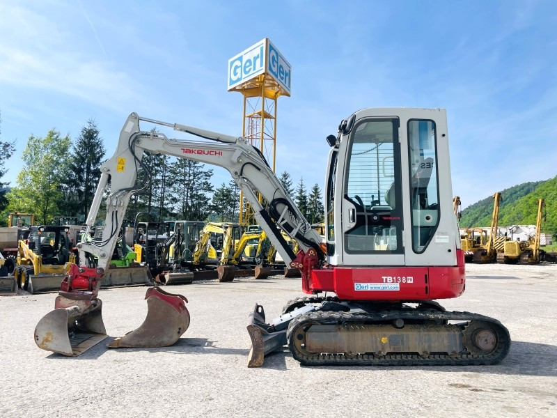 Takeuchi TB138FR (3775) - Mini ekskavatorius: foto 1 Takeuchi TB138FR (3775) - Mini ekskavatorius: foto 1