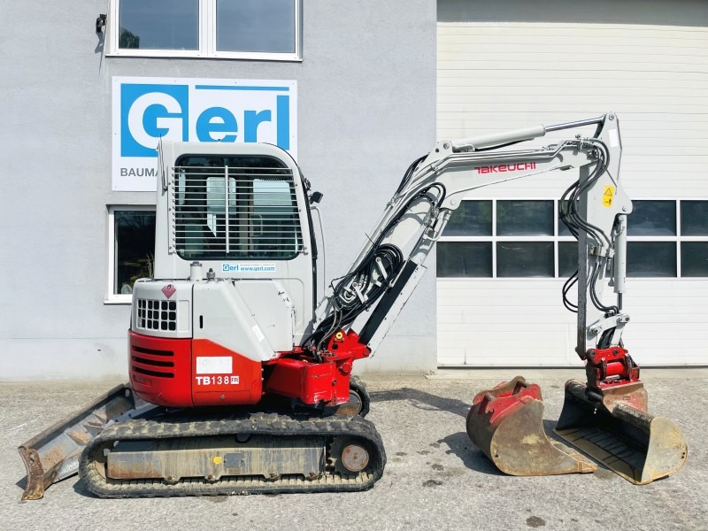 Takeuchi TB138FR (3775) - Mini ekskavatorius: foto 2 Takeuchi TB138FR (3775) - Mini ekskavatorius: foto 2