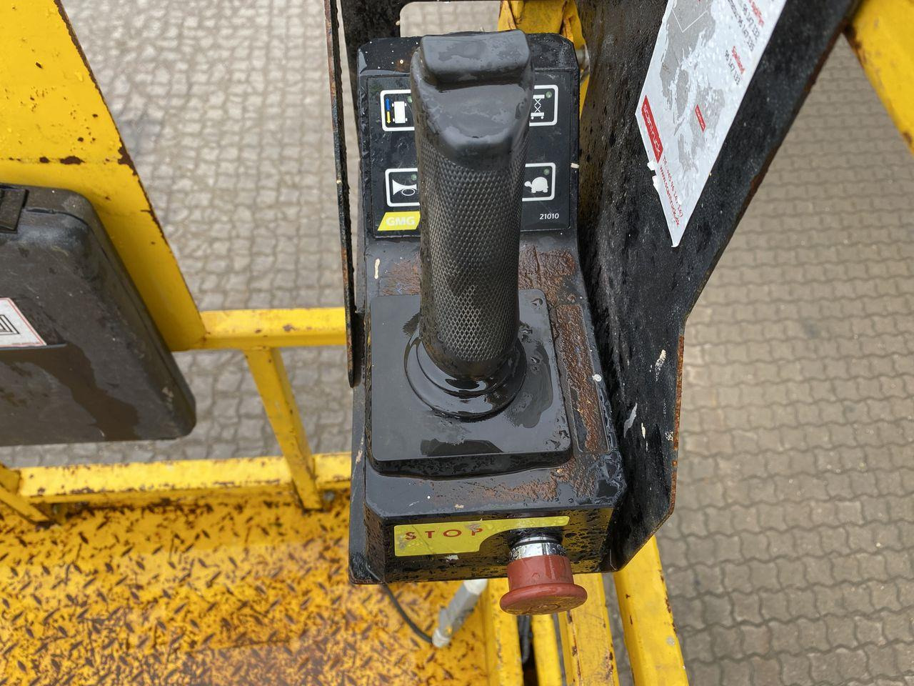 GMG 4646-ED 2.0 - Žirklinis keltuvas: foto 3 GMG 4646-ED 2.0 - Žirklinis keltuvas: foto 3