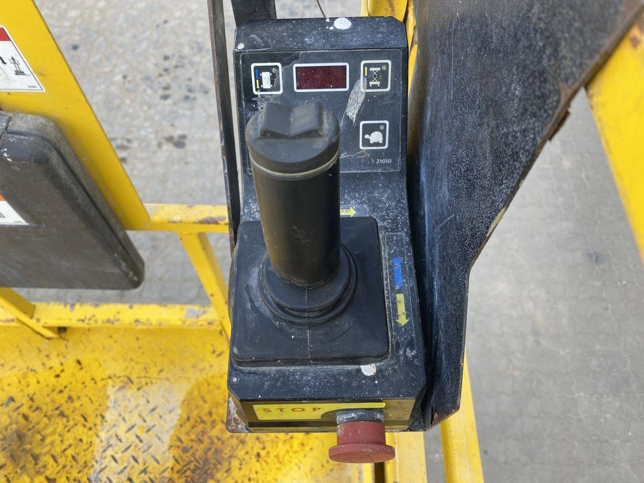 GMG 4646-ED 2.0 - Žirklinis keltuvas: foto 3 GMG 4646-ED 2.0 - Žirklinis keltuvas: foto 3