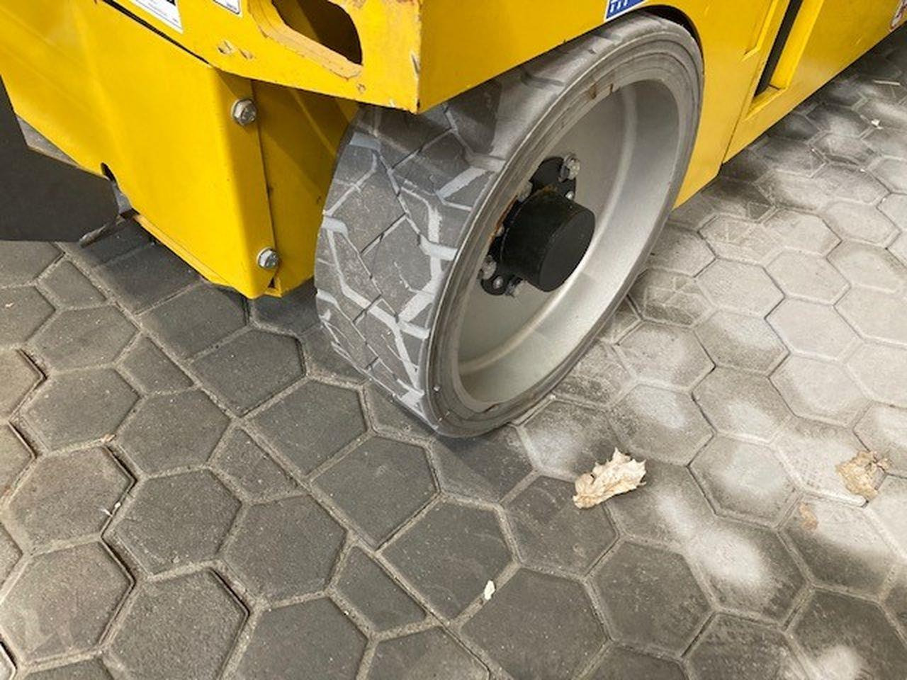 GMG 4646-ED 2.0 - Žirklinis keltuvas: foto 5 GMG 4646-ED 2.0 - Žirklinis keltuvas: foto 5