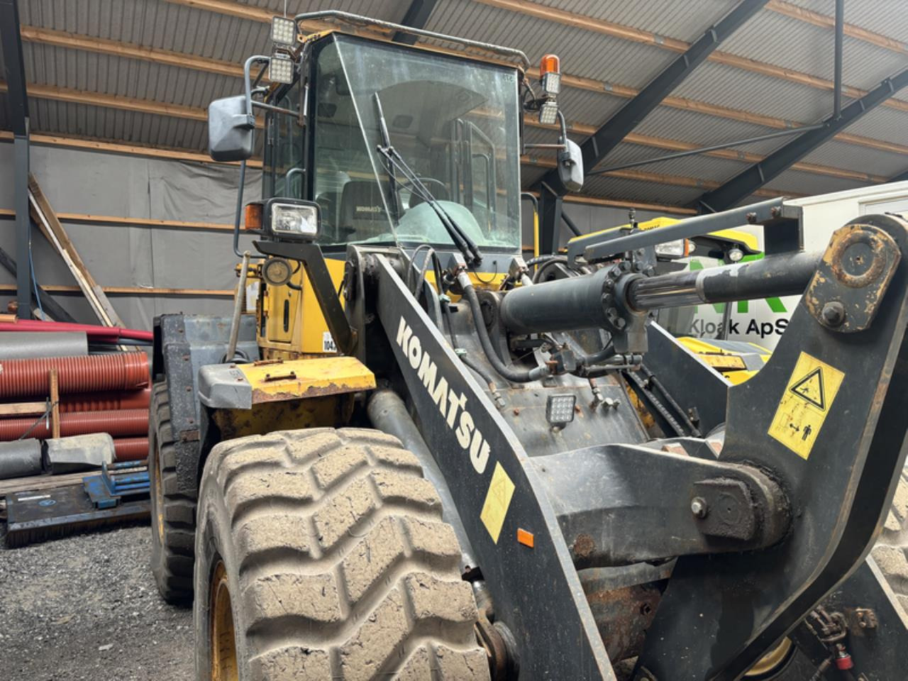 Komatsu WA250PZ-5 - Ratinis krautuvas: foto 3 Komatsu WA250PZ-5 - Ratinis krautuvas: foto 3