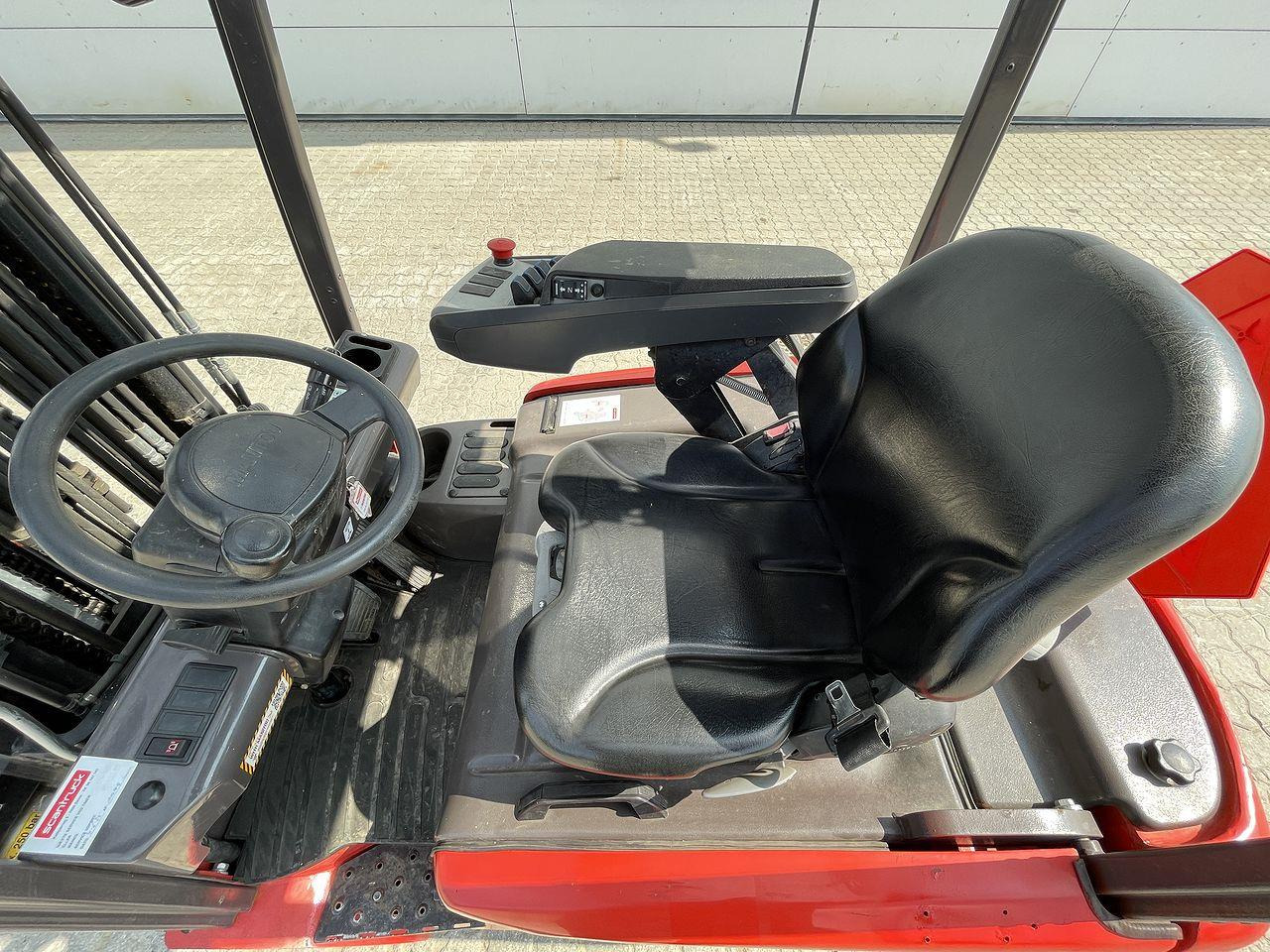 Manitou ME318 - Elektrinis krautuvas: foto 3 Manitou ME318 - Elektrinis krautuvas: foto 3