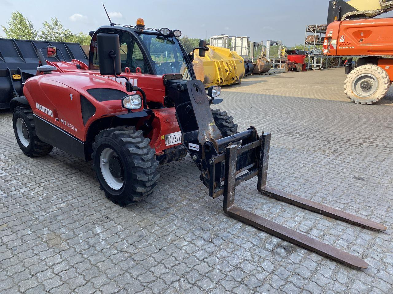 Manitou MT625H Comfort - Teleskopinis krautuvas: foto 5 Manitou MT625H Comfort - Teleskopinis krautuvas: foto 5
