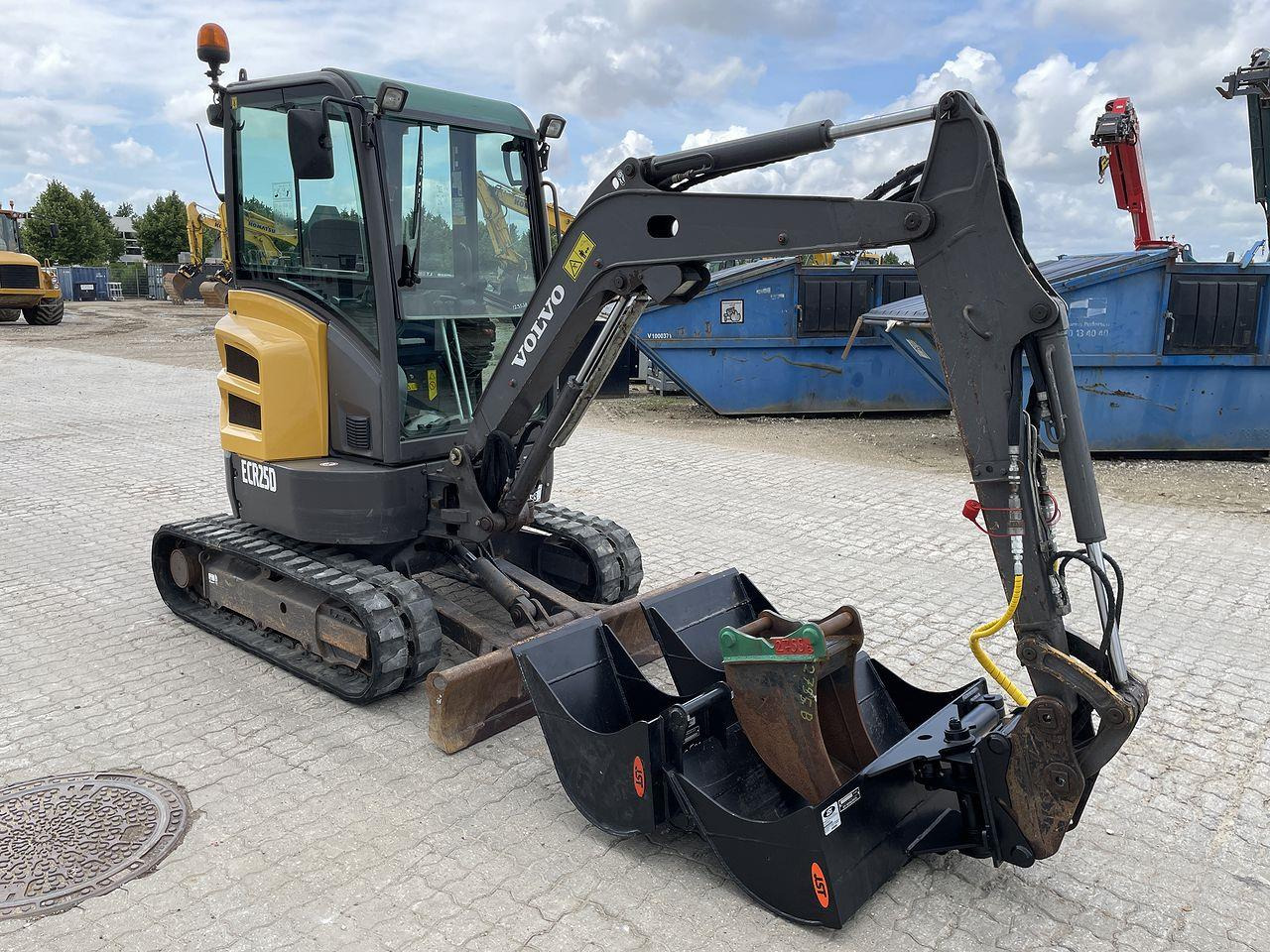 Volvo ECR25 - Mini ekskavatorius: foto 5 Volvo ECR25 - Mini ekskavatorius: foto 5