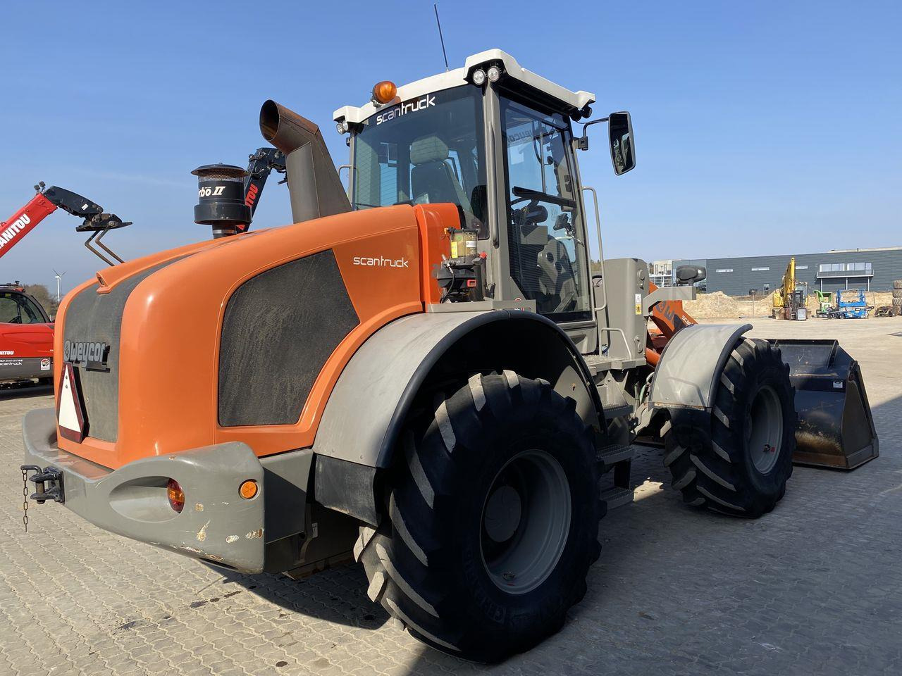 Weycor AR250e - Ratinis krautuvas: foto 4 Weycor AR250e - Ratinis krautuvas: foto 4