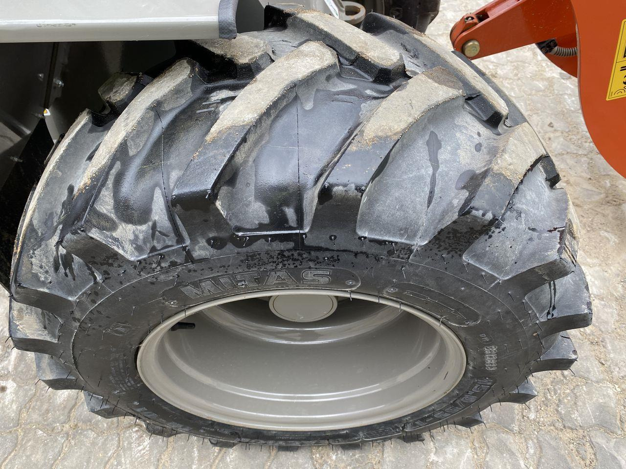 Šarnyrinis krautuvas Weycor AR320 Cab: foto 6