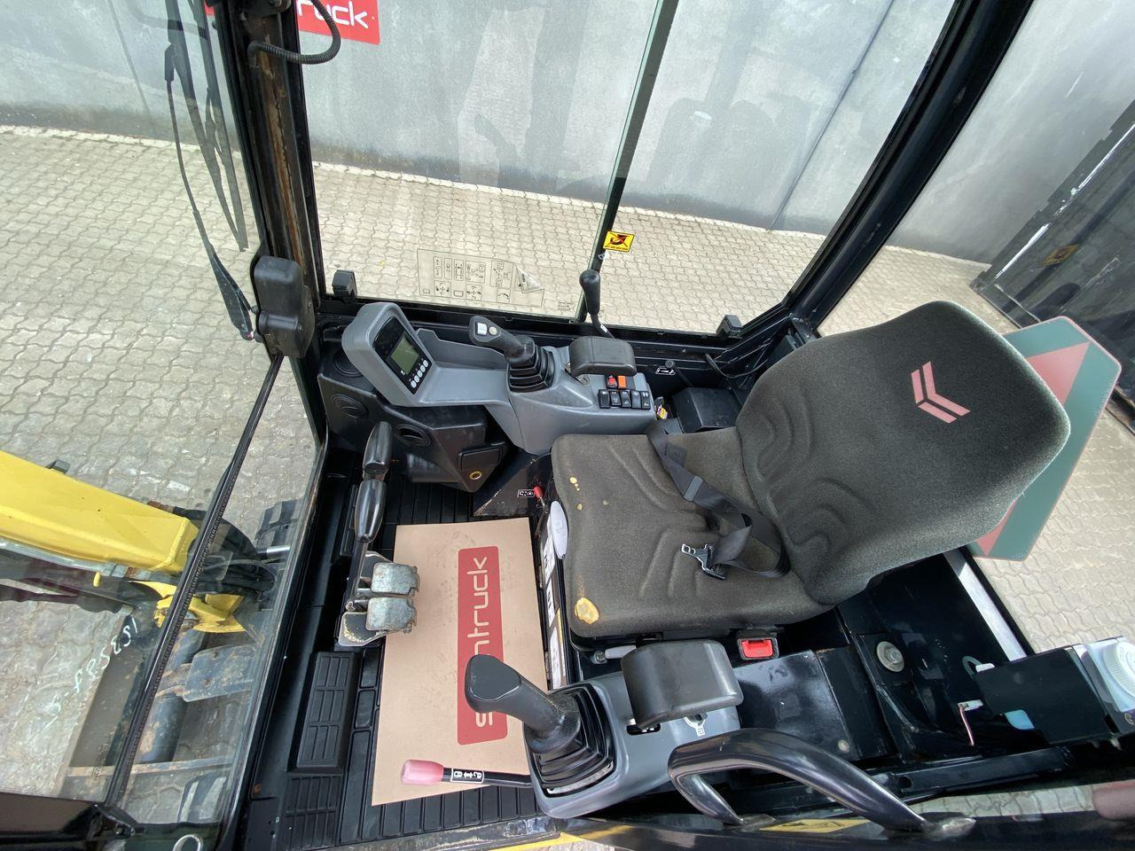 Yanmar SV18 - Mini ekskavatorius: foto 3 Yanmar SV18 - Mini ekskavatorius: foto 3