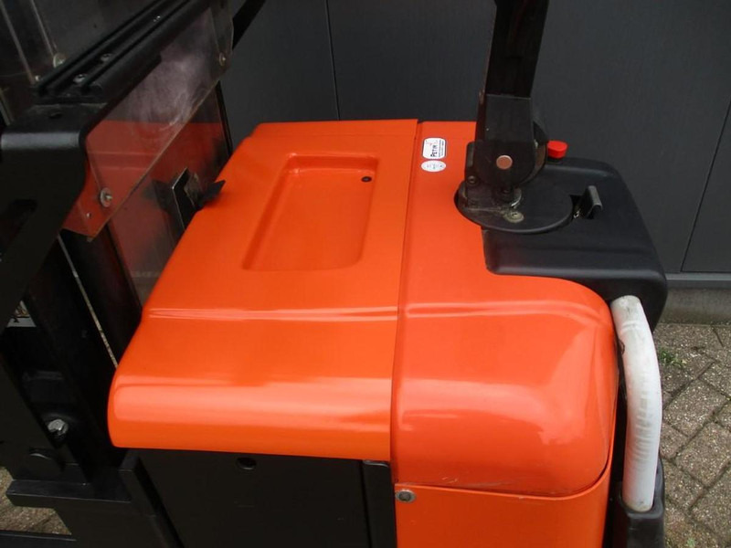 BT SPE125 - Padėklų krautuvas: foto 4 BT SPE125 - Padėklų krautuvas: foto 4