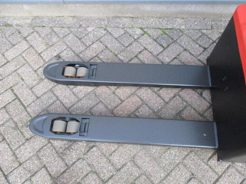 Heli CBD15 - Padėklų krautuvas: foto 3 Heli CBD15 - Padėklų krautuvas: foto 3