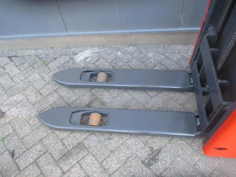 Linde L 10 - Keltuvas: foto 4 Linde L 10 - Keltuvas: foto 4