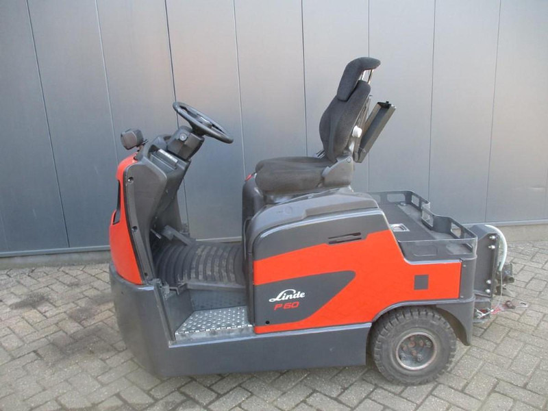 Linde P 60 - Elektrinis vilkikas: foto 2 Linde P 60 - Elektrinis vilkikas: foto 2