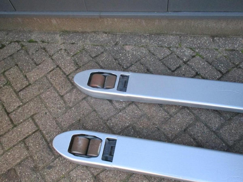 Still EXU 16 - Padėklų krautuvas: foto 5 Still EXU 16 - Padėklų krautuvas: foto 5