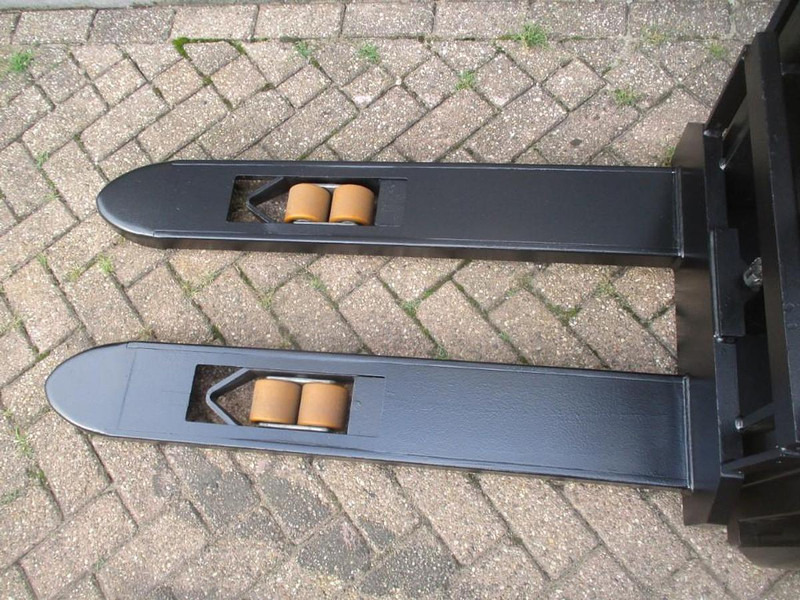 Toyota SWE 100 - Keltuvas: foto 4 Toyota SWE 100 - Keltuvas: foto 4