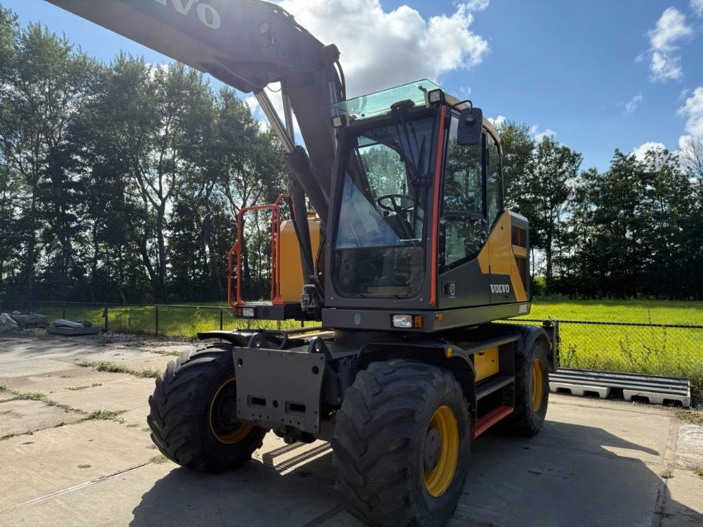Volvo EWR 150 E - Ratinis ekskavatorius: foto 3 Volvo EWR 150 E - Ratinis ekskavatorius: foto 3