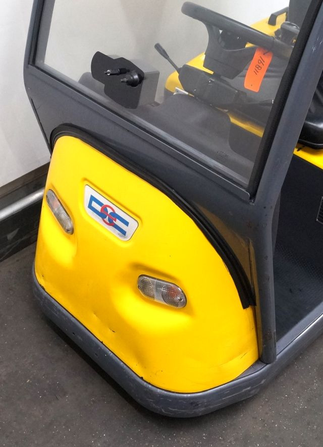 Dec Bull 2 - Elektrinis vilkikas: foto 3 Dec Bull 2 - Elektrinis vilkikas: foto 3