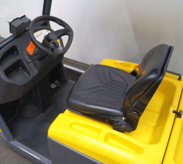 Dec Bull 2 - Elektrinis vilkikas: foto 5 Dec Bull 2 - Elektrinis vilkikas: foto 5