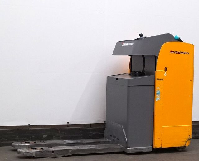 Jungheinrich ESE120 - Padėklų krautuvas: foto 1 Jungheinrich ESE120 - Padėklų krautuvas: foto 1