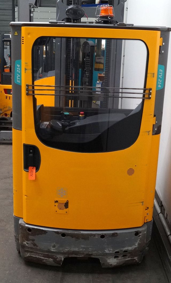 Jungheinrich ETV214 - Krautuvas su šakėmis: foto 3 Jungheinrich ETV214 - Krautuvas su šakėmis: foto 3