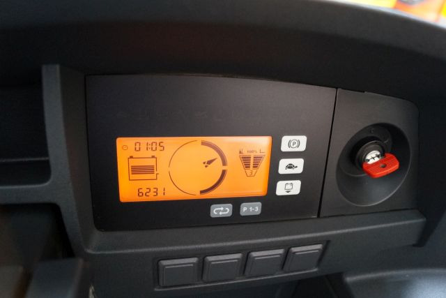 Jungheinrich ETV214 - Krautuvas su šakėmis: foto 4 Jungheinrich ETV214 - Krautuvas su šakėmis: foto 4