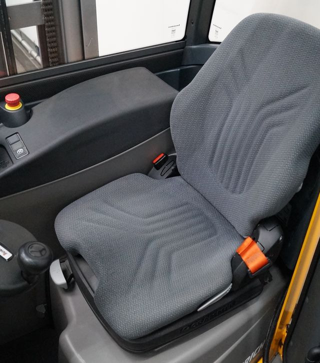 Jungheinrich ETV214 - Krautuvas su šakėmis: foto 4 Jungheinrich ETV214 - Krautuvas su šakėmis: foto 4