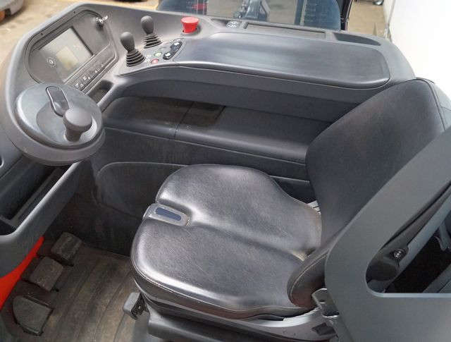 Linde R20G-01 - Krautuvas su šakėmis: foto 4 Linde R20G-01 - Krautuvas su šakėmis: foto 4
