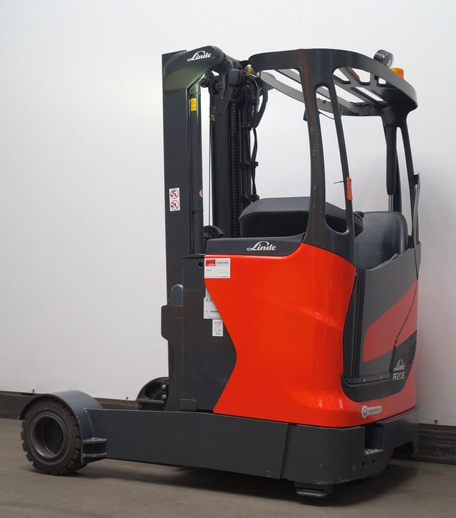 Linde R20G-01 - Krautuvas su šakėmis: foto 1 Linde R20G-01 - Krautuvas su šakėmis: foto 1