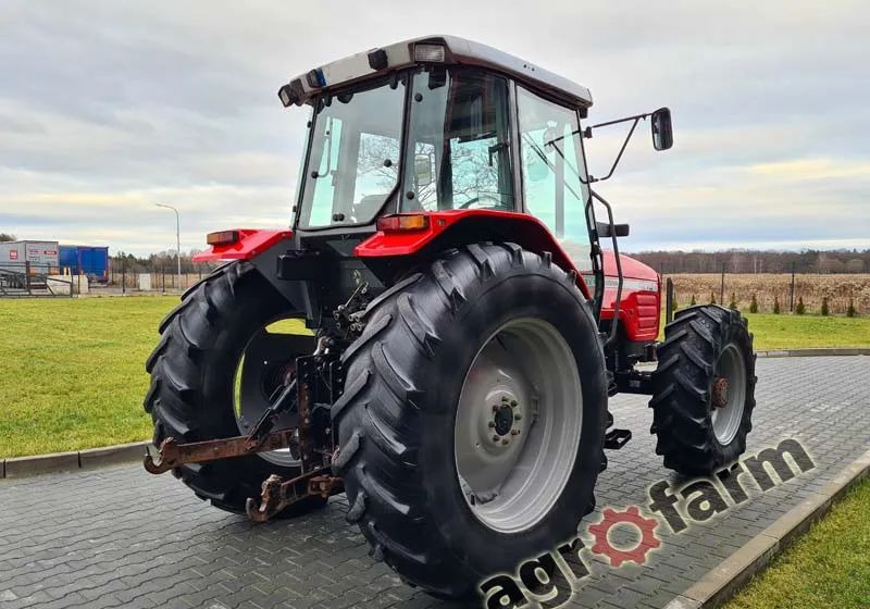 Massey Ferguson 4270 - Traktorius: foto 4 Massey Ferguson 4270 - Traktorius: foto 4
