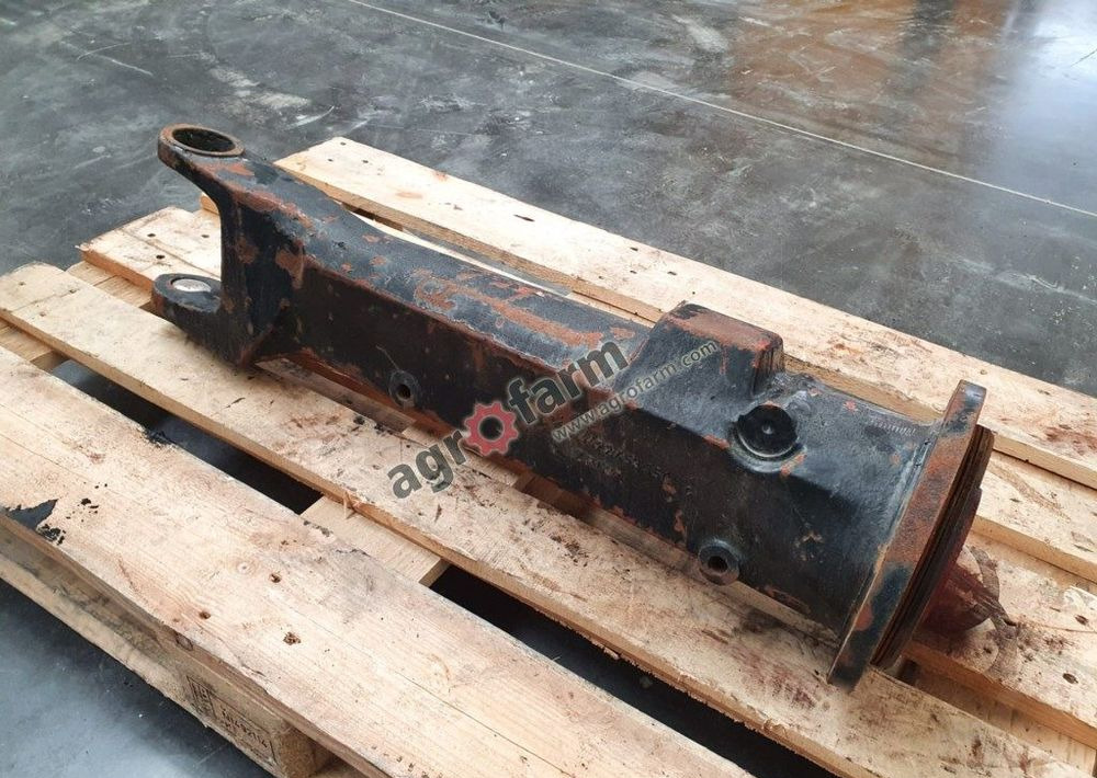 OBUDOWA MOSTU CASE 1056 1256 XL 4472453350 - Transmisija: foto 4 OBUDOWA MOSTU CASE 1056 1256 XL 4472453350 - Transmisija: foto 4