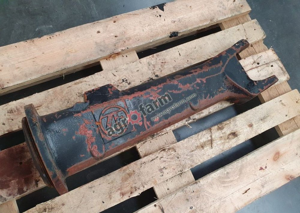 OBUDOWA MOSTU CASE 1056 1256 XL 4472453350 - Transmisija: foto 1 OBUDOWA MOSTU CASE 1056 1256 XL 4472453350 - Transmisija: foto 1