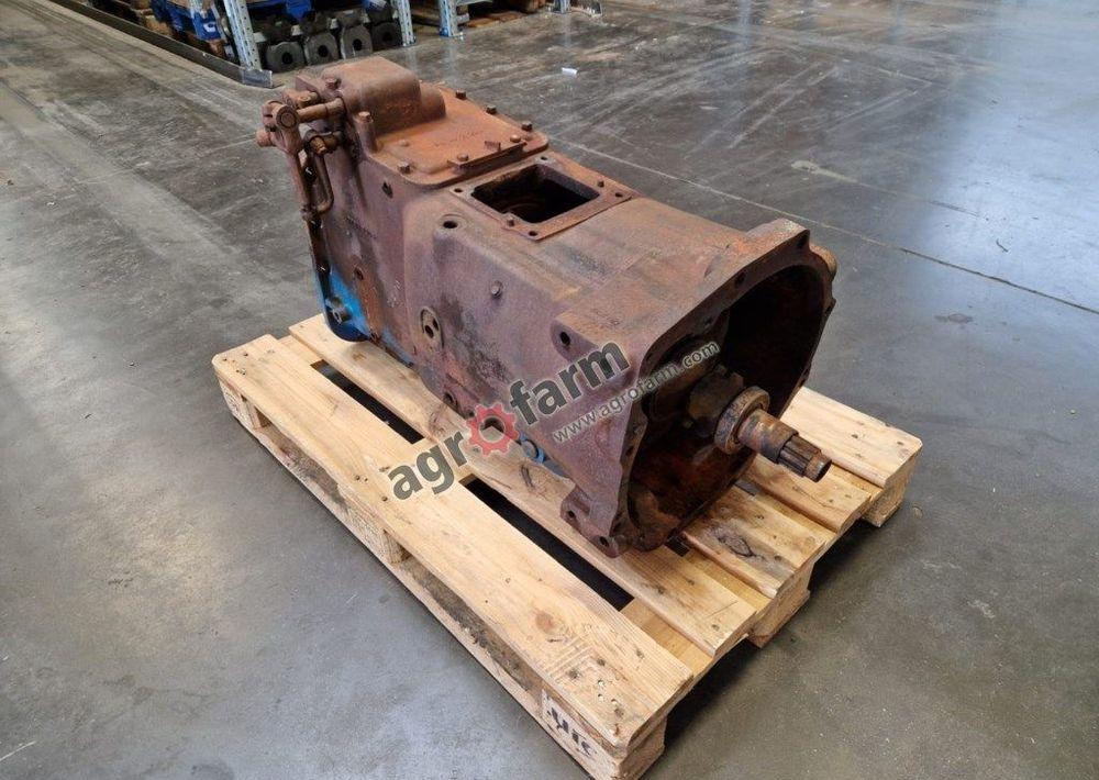 Skrzynia biegów Ford 7700, D7NN7006C - Pavarų dėžė: foto 4 Skrzynia biegów Ford 7700, D7NN7006C - Pavarų dėžė: foto 4