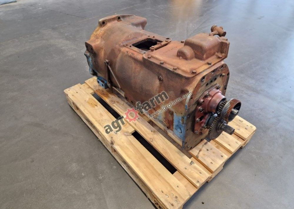 Skrzynia biegów Ford 7700, D7NN7006C - Pavarų dėžė: foto 3 Skrzynia biegów Ford 7700, D7NN7006C - Pavarų dėžė: foto 3