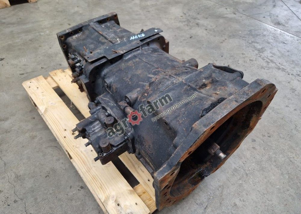 Skrzynia biegów Massey Ferguson 5435 - Pavarų dėžė: foto 3 Skrzynia biegów Massey Ferguson 5435 - Pavarų dėžė: foto 3