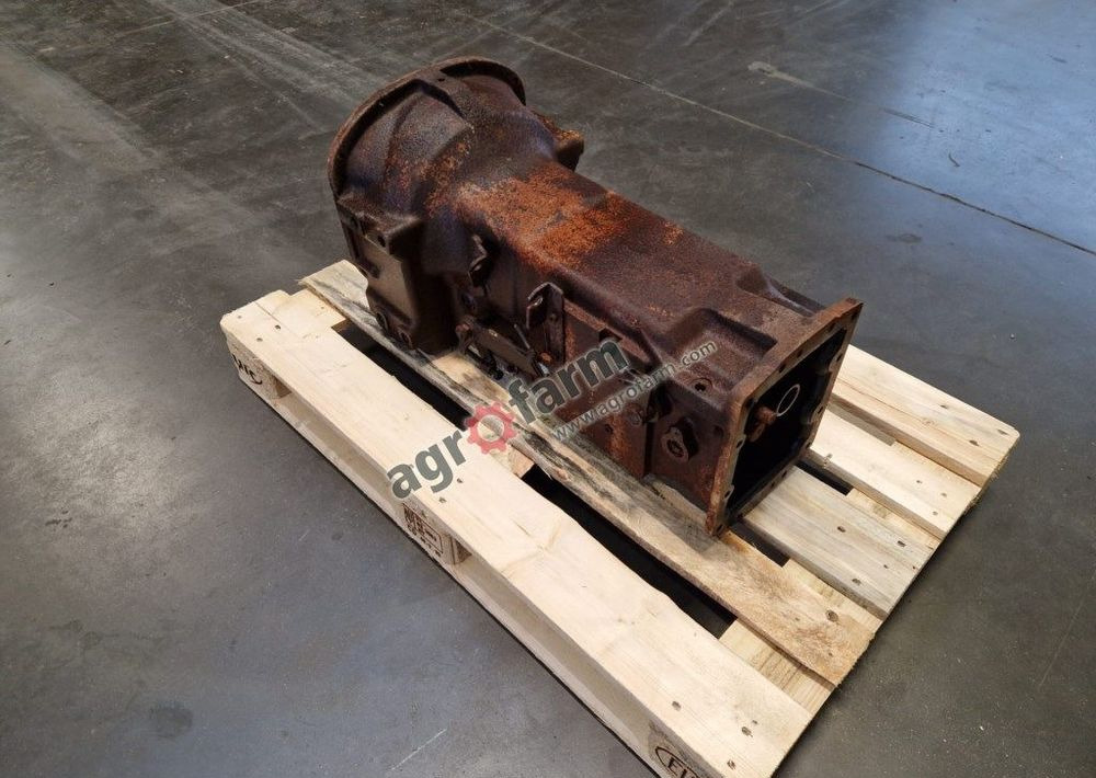 Skrzynia biegów New Holland T4.75 - Pavarų dėžė: foto 2 Skrzynia biegów New Holland T4.75 - Pavarų dėžė: foto 2