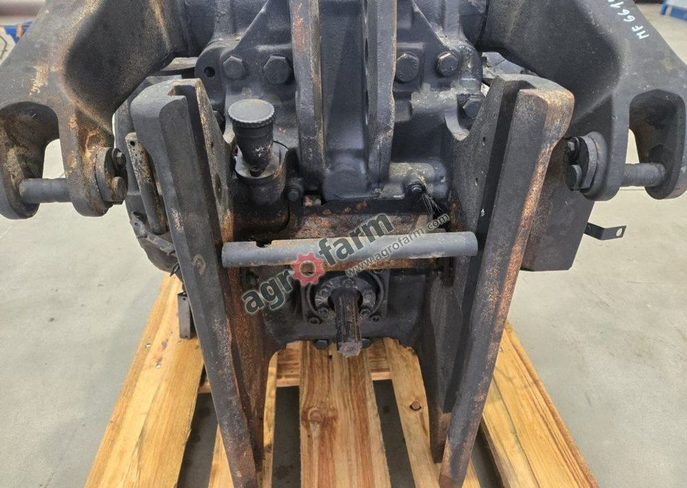 Tylny most Massey Ferguson 6614, 7465, 7620 - Pavarų dėžė: foto 2 Tylny most Massey Ferguson 6614, 7465, 7620 - Pavarų dėžė: foto 2