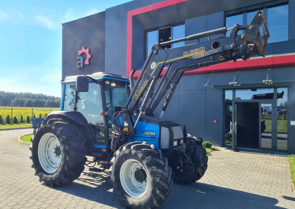 Valtra A95 - Traktorius: foto 2 Valtra A95 - Traktorius: foto 2