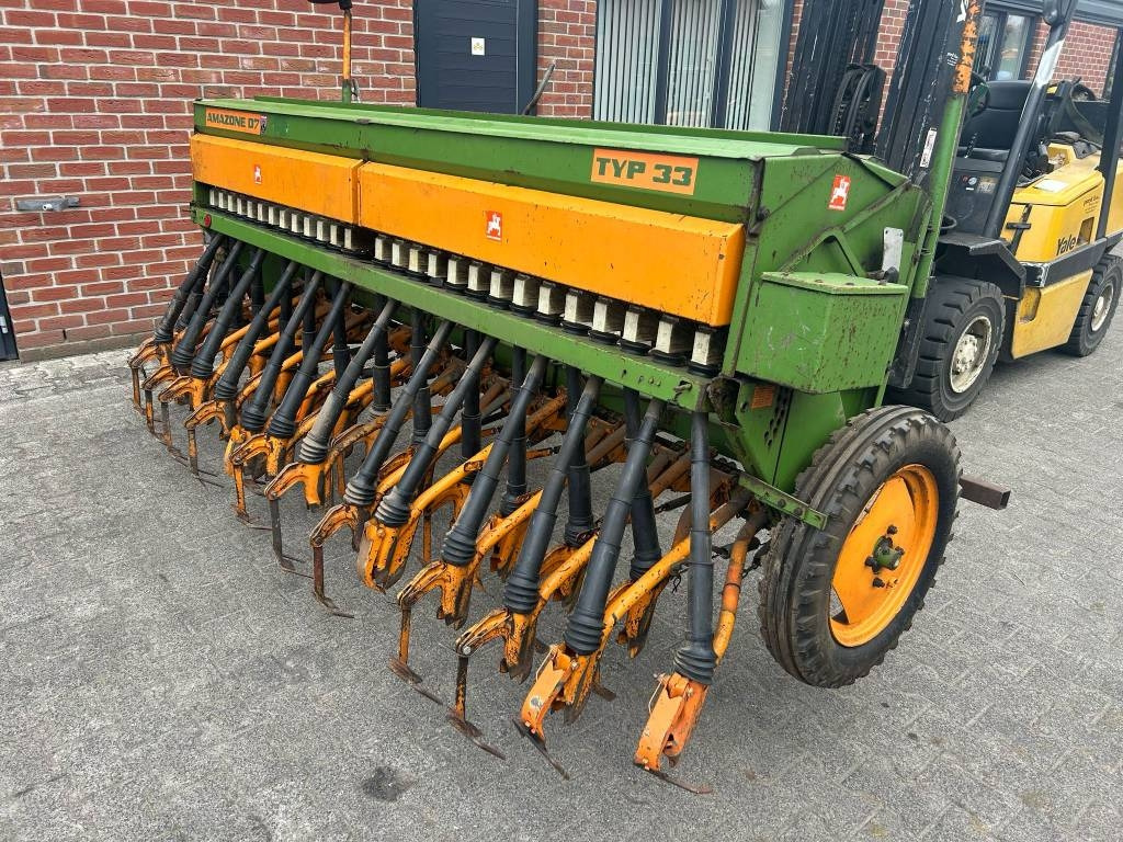 Amazone D7 Type 33 - Sėjamoji: foto 1 Amazone D7 Type 33 - Sėjamoji: foto 1