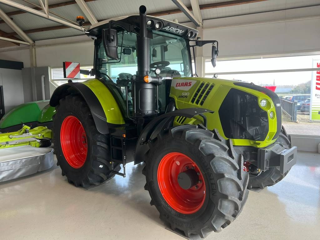 Claas Arion 530 - Traktorius: foto 3 Claas Arion 530 - Traktorius: foto 3