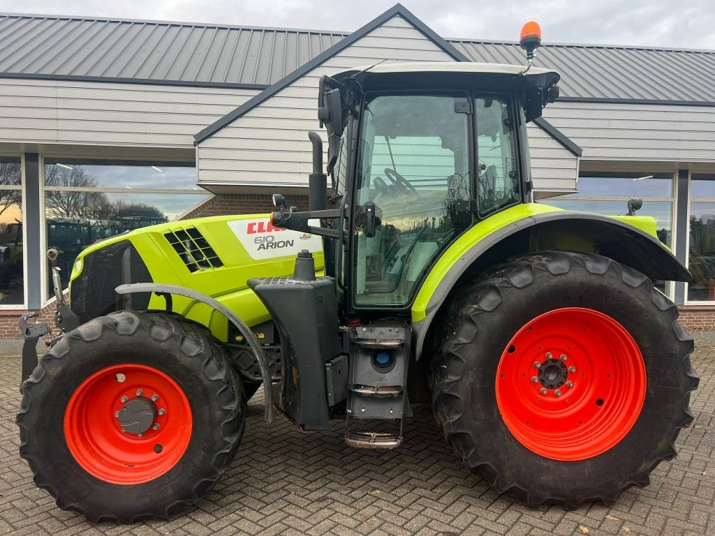 Claas Arion 610 CIS - Traktorius: foto 2 Claas Arion 610 CIS - Traktorius: foto 2
